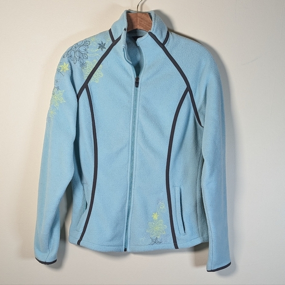 Eddie Bauer Jackets & Blazers - ❄️ Dreamy Winter / Snowflake & Cozy Feels Eddie Bauer Fleece Jacket ❄️